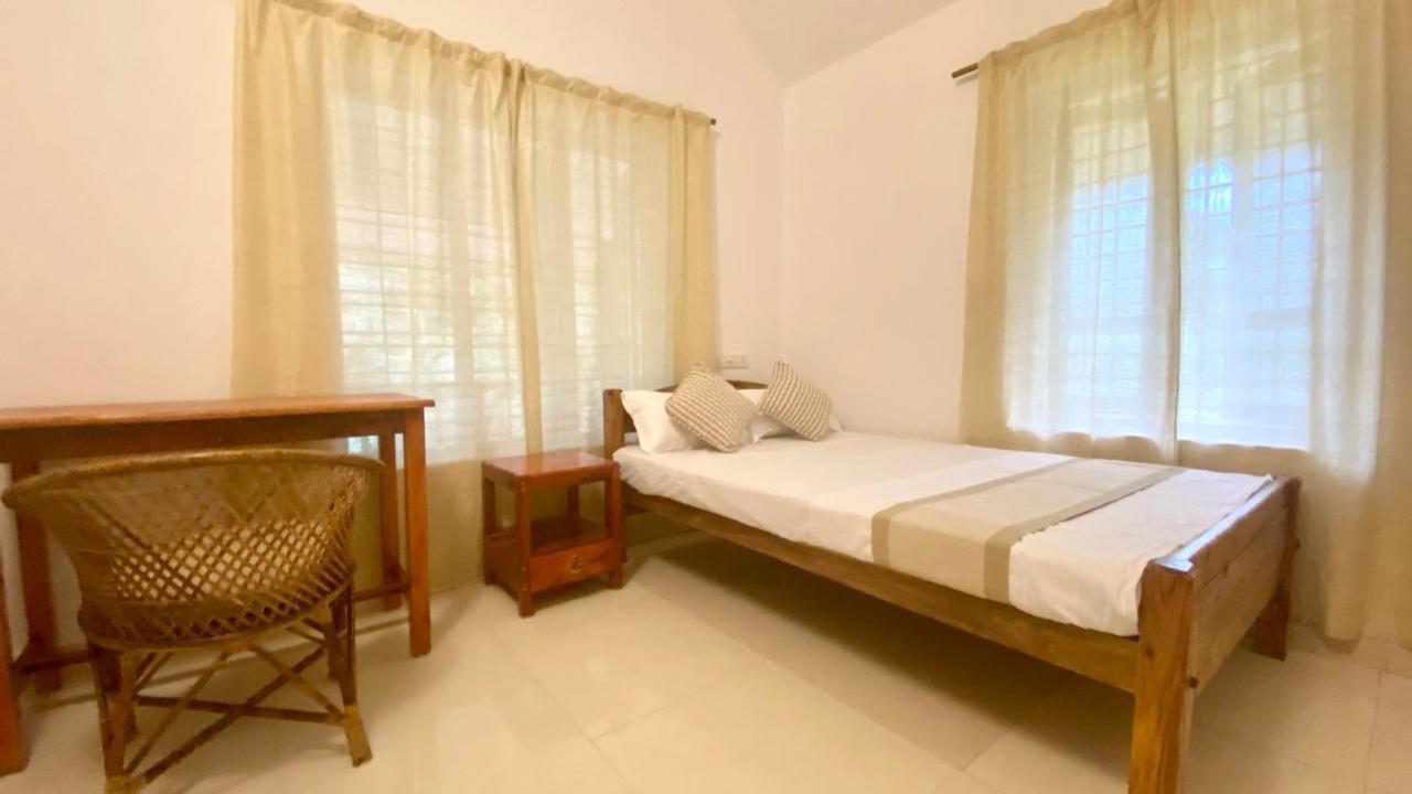 Tattwamasi Ayuryoga With Breakfast And Yoga Hotell Varkala Exteriör bild